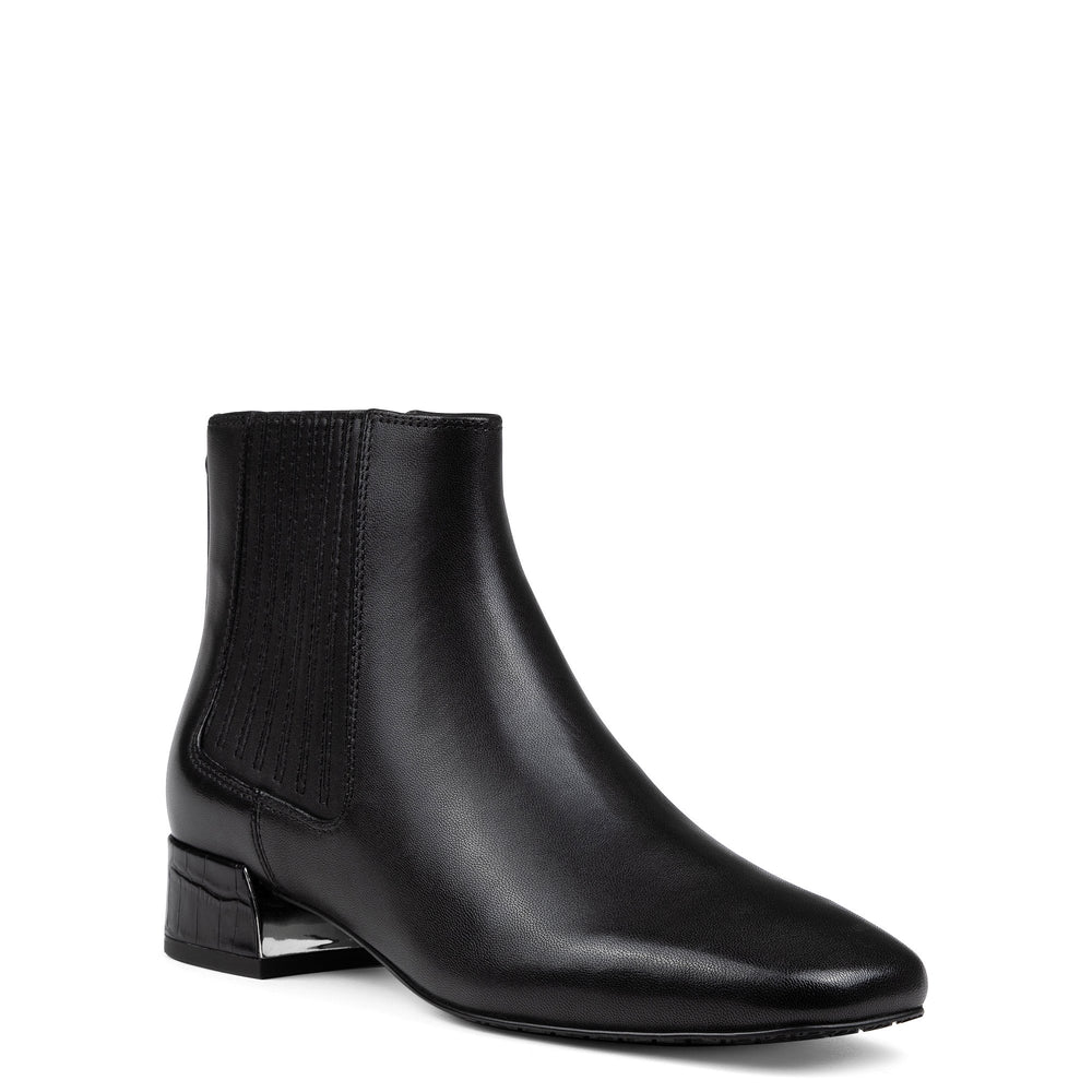 DASIA | Donald Pliner Women Shoes Black