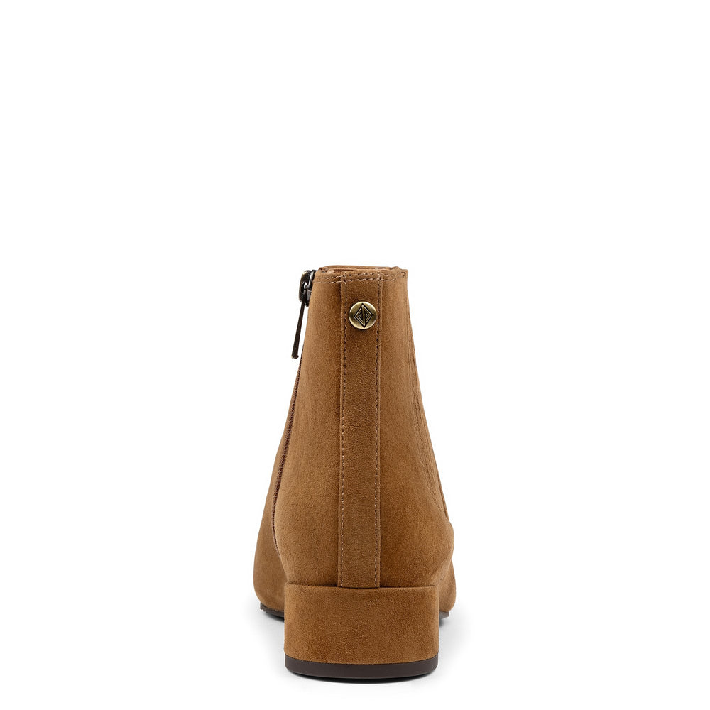 DASIA | Donald Pliner Women Shoes Saddle Suede
