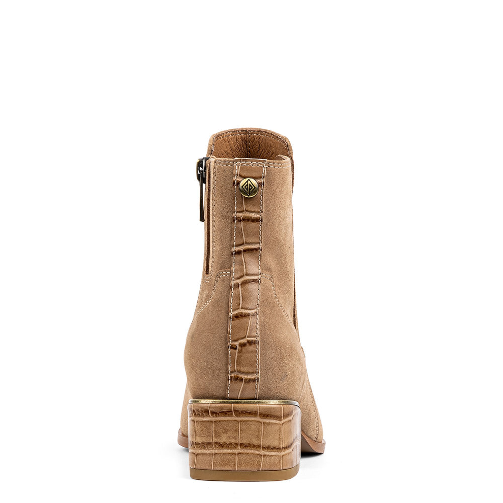 AZIA | Donald Pliner Women Shoes Tobacco