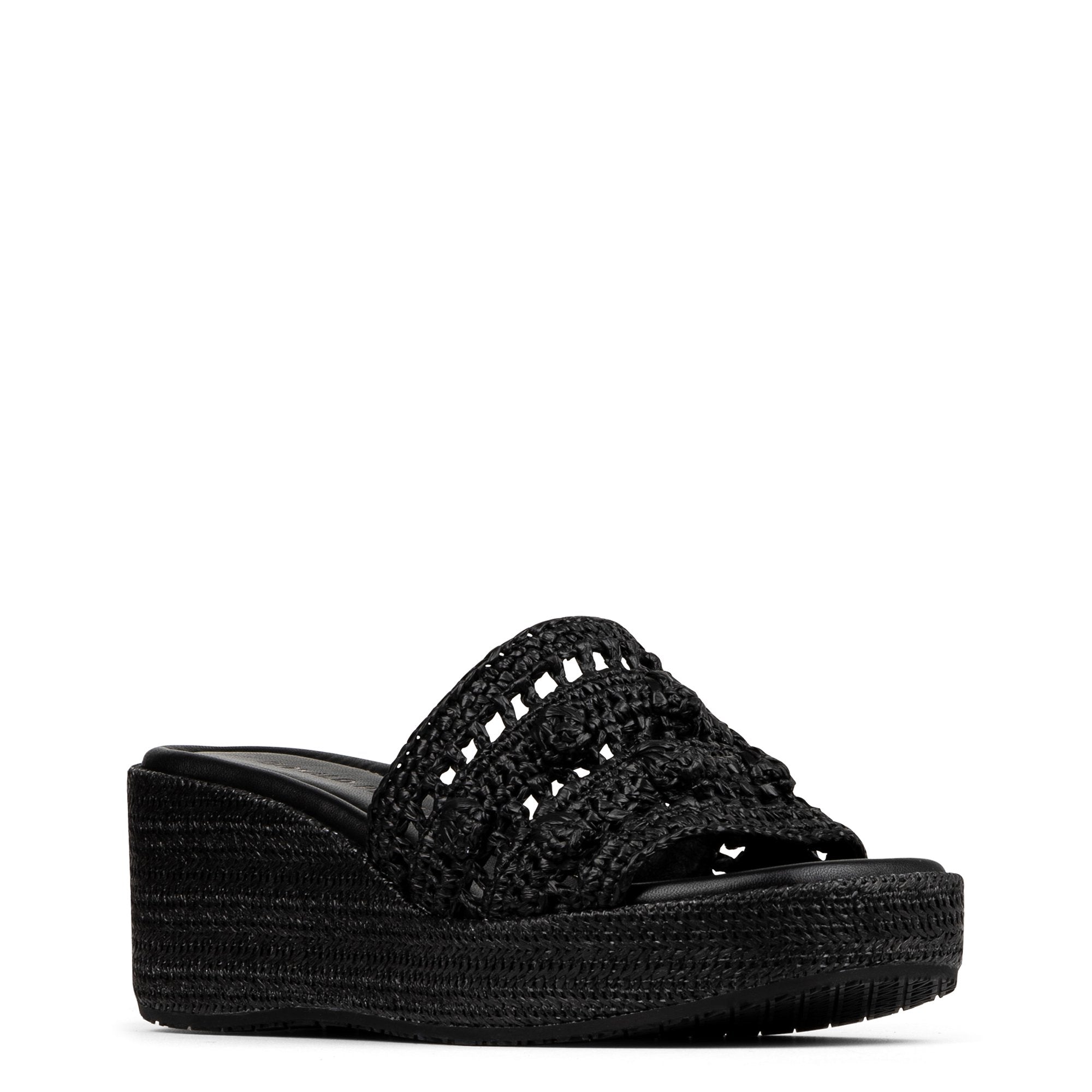 JAKKI | Donald Pliner Women Shoes Black