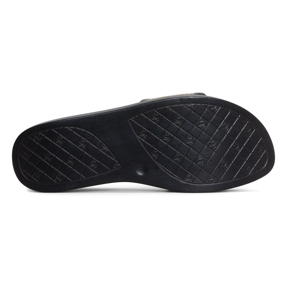 FARRAH | Donald Pliner Women Shoes Black Canvas
