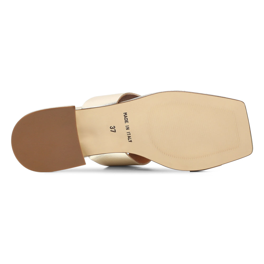QUIN | Donald Pliner Women Shoes Platino