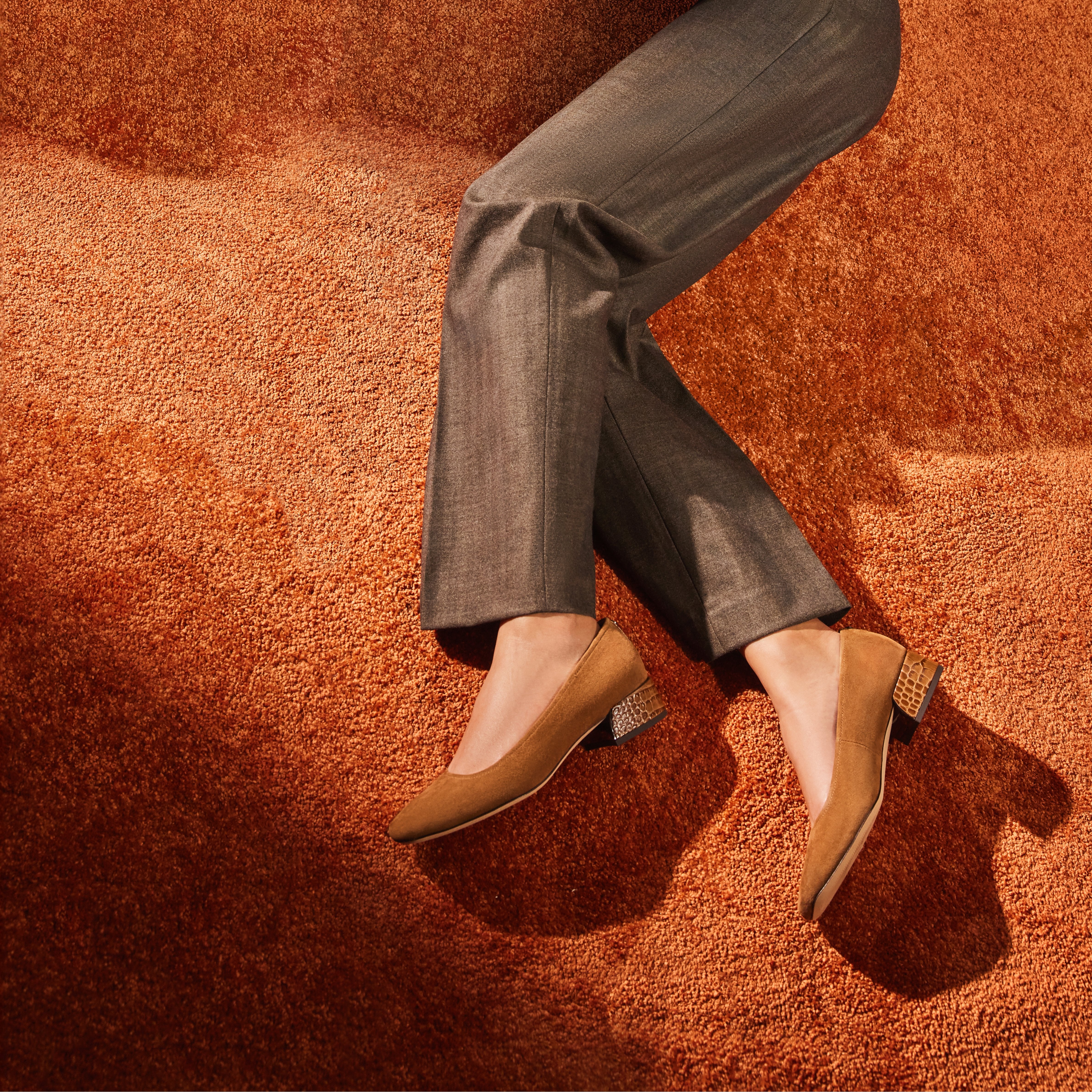 DREWW | Donald Pliner Women Shoes Saddle